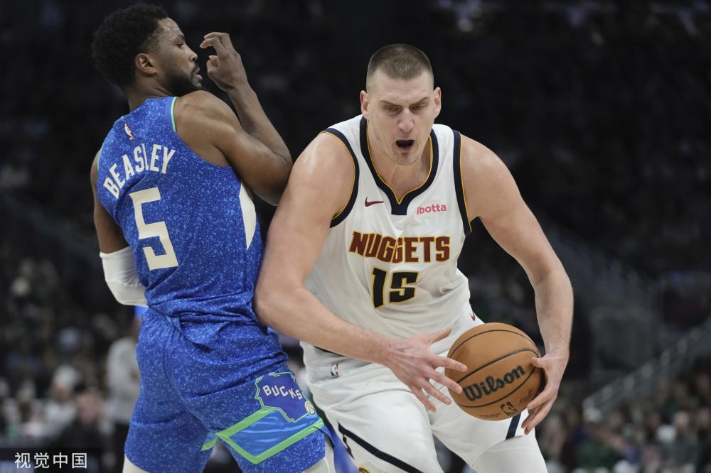 进里尔中场 进里尔中场