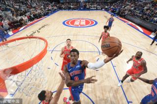 台上的曝光 台上的曝光