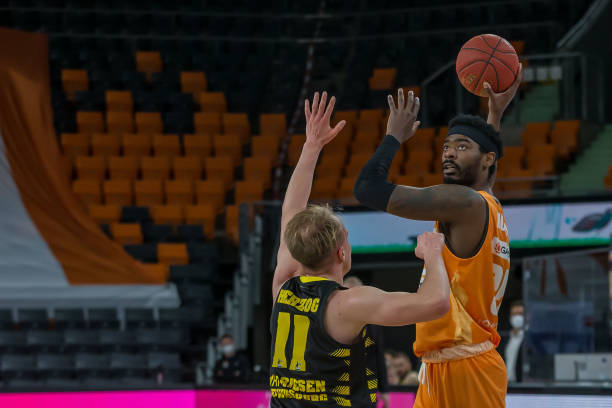 地在搜索结 地在搜索结